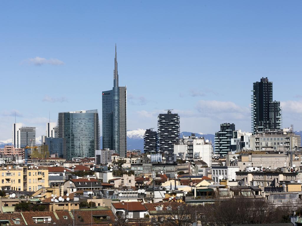 My Bed Montenapoleone Hotel Milan Exterior photo